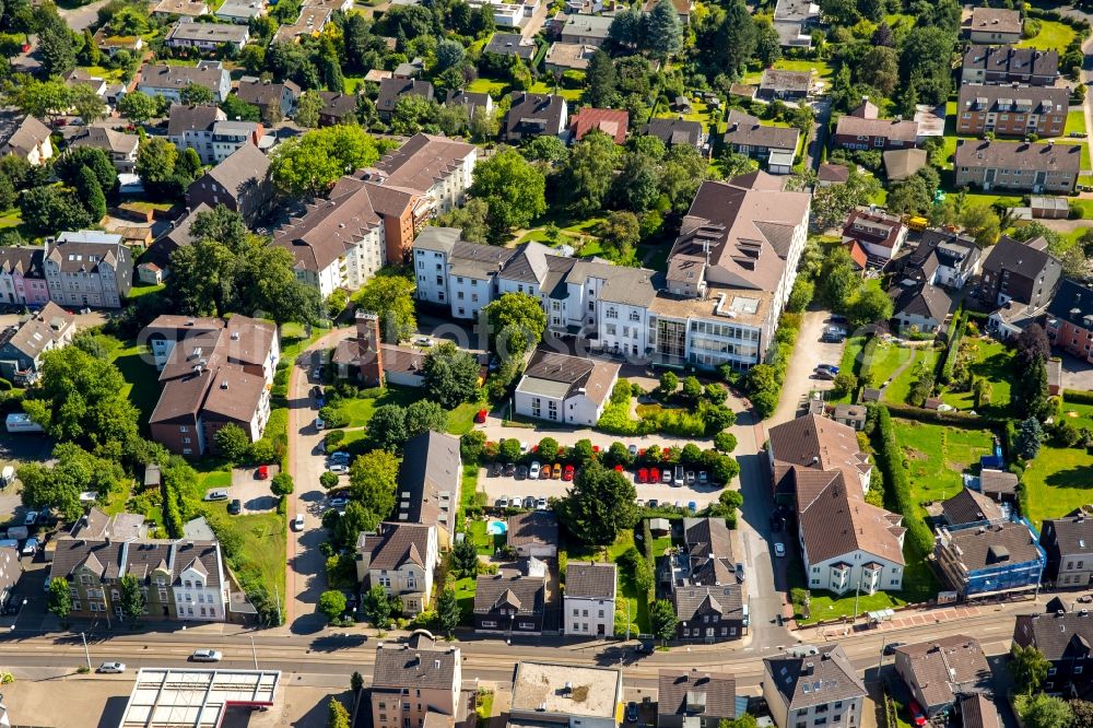 Bochum from above - Building the retirement home Augusta Ambulante Dienste gGmbH in the Dr.-C.-Strasse in Bochum in the state North Rhine-Westphalia