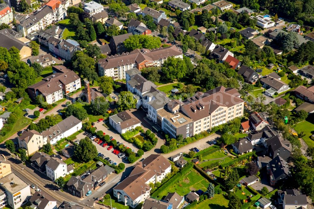 Bochum from the bird's eye view: Building the retirement home Augusta Ambulante Dienste gGmbH in the Dr.-C.-Strasse in Bochum in the state North Rhine-Westphalia