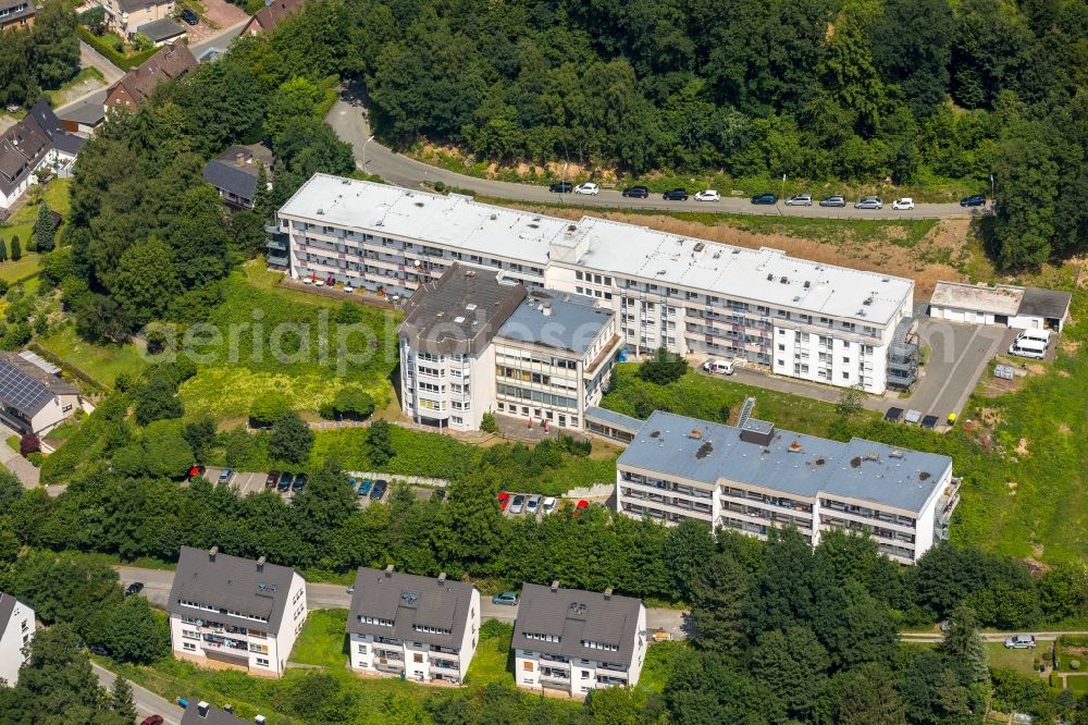 Meschede from the bird's eye view: Building the retirement home Bernhard-Salzmann-Haus in Meschede in the state North Rhine-Westphalia, Germany