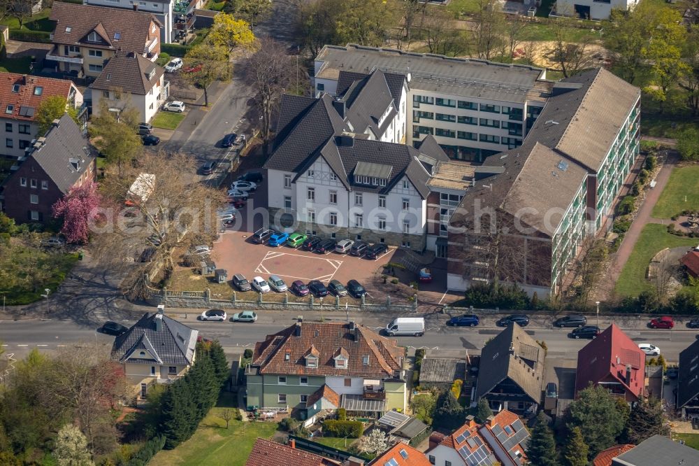 Aerial image Unna - Building the retirement home of the St. Bonifatius Wohn- and Pflegeheim in Unna in the state North Rhine-Westphalia, Germany