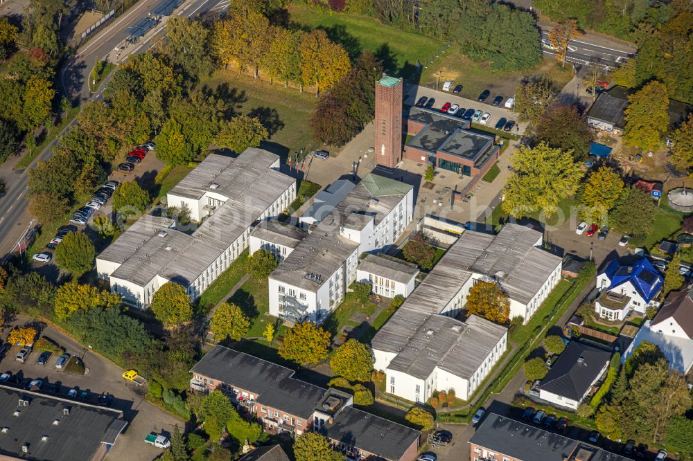 Aerial image Selm - Building the retirement home Caritas Altenwohnhaus St. Josef on street Kreisstrasse in Selm in the state North Rhine-Westphalia, Germany