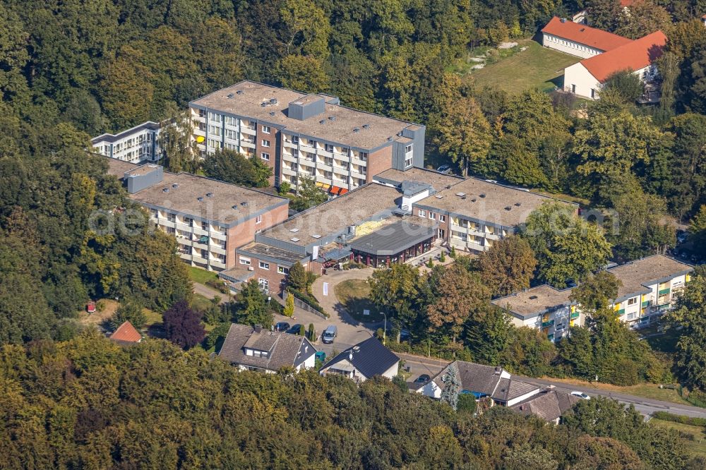 Welver from above - Building the retirement home of Charleston Wohn- and Pflegezentrums Klostergarten Im Klostergarten in Welver in the state North Rhine-Westphalia, Germany