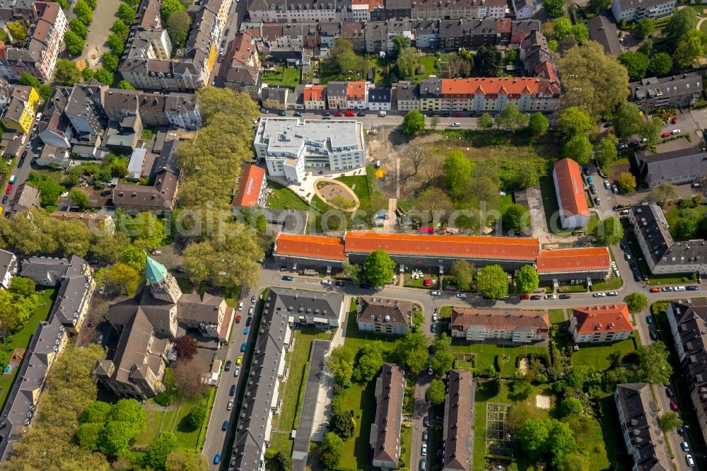 Aerial image Dortmund - Building the retirement home CMS Pflegestift Hoerde Am Heedbrink in Dortmund in the state North Rhine-Westphalia, Germany