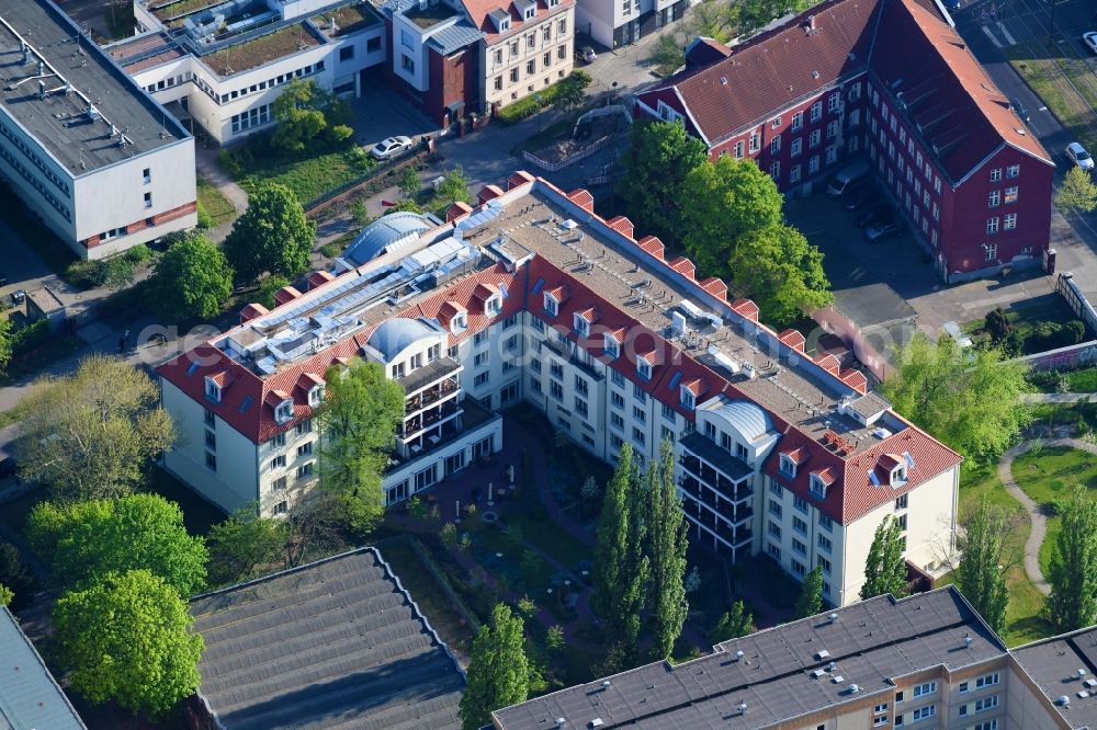 Aerial image Berlin - Building the retirement home of Diakonie-Pflege Verbund Berlin gGmbH Am Tierpark in the district Friedrichsfelde in Berlin, Germany