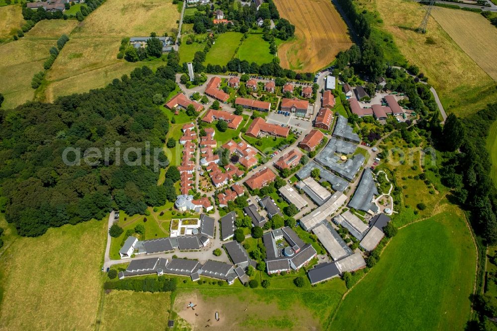 Aerial image Mülheim an der Ruhr - Building the retirement home Das Dorf - Wohnen im Alter im Schaefershaeuschen in Muelheim on the Ruhr in the state North Rhine-Westphalia