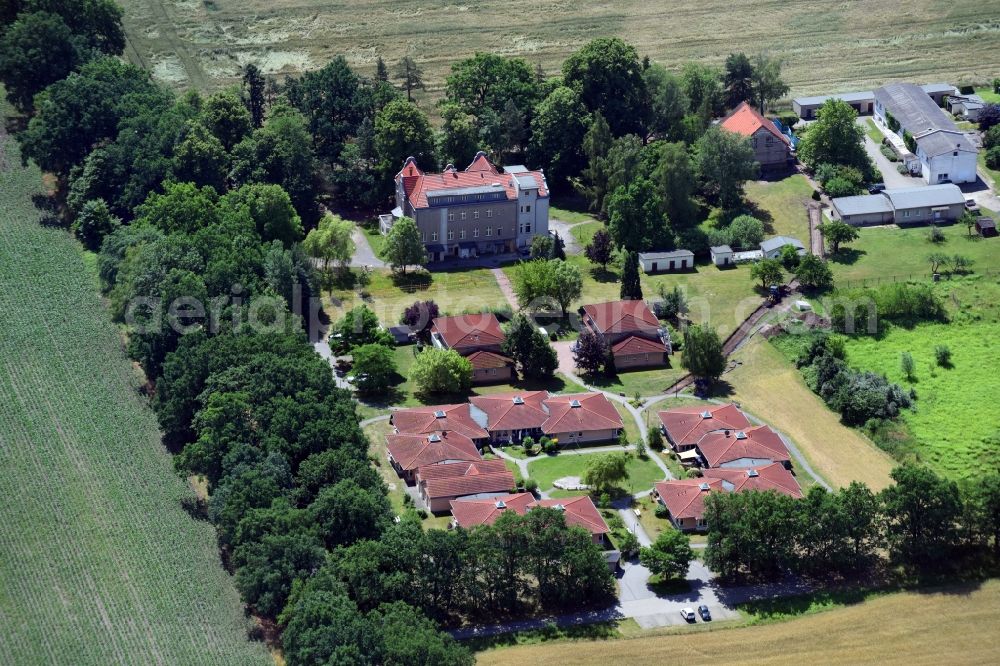 Aerial photograph Oranienburg - Building of the old people's home - senior citizen's residence of the Protestant Johannesstift in castle Oranien in the federal state Brandenburg, Germany