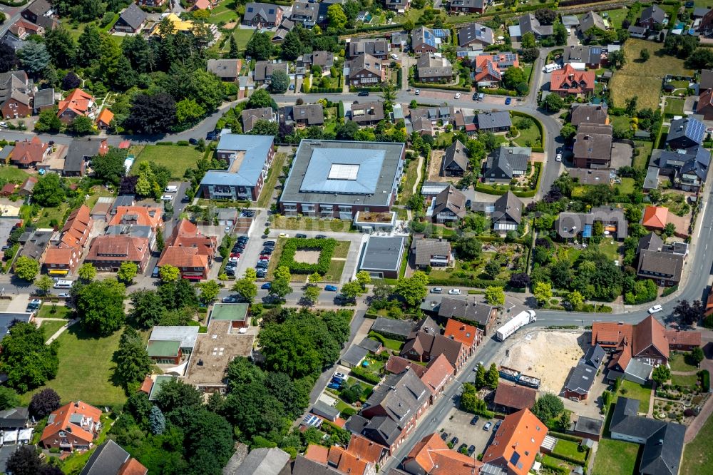 Sendenhorst from the bird's eye view: Building the retirement home St. Josefs-Haus on Teckelschlaut in Sendenhorst in the state North Rhine-Westphalia, Germany