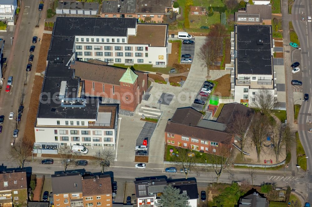 Bottrop from above - Building of the nursing home - Senior residence of Malteserstift St. Suitbert at Am Freitagshof in Bottrop in North Rhine-Westphalia