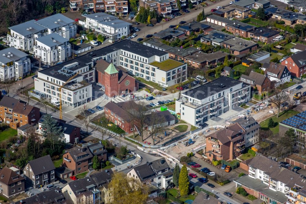 Aerial image Bottrop - Building of the nursing home - Senior residence of Malteserstift St. Suitbert at Am Freitagshof in Bottrop in North Rhine-Westphalia