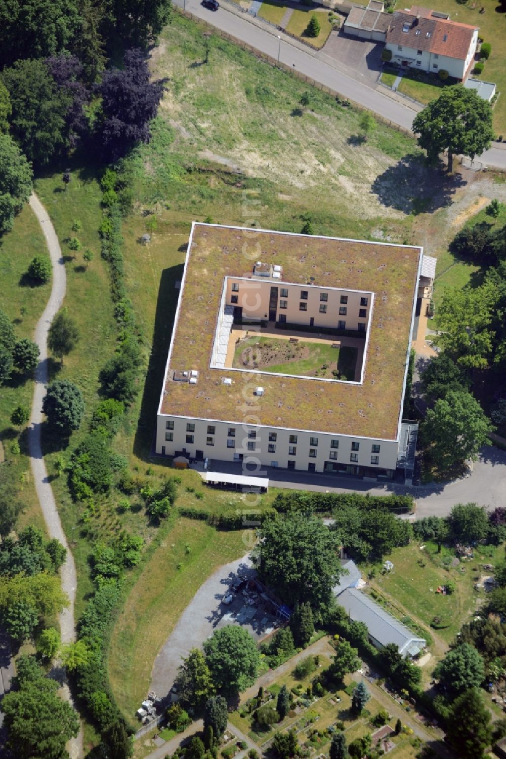 Bad Salzuflen from the bird's eye view: Building the retirement home MediCare Seniorenresidenz Hoffmannspark in Bad Salzuflen in the state North Rhine-Westphalia