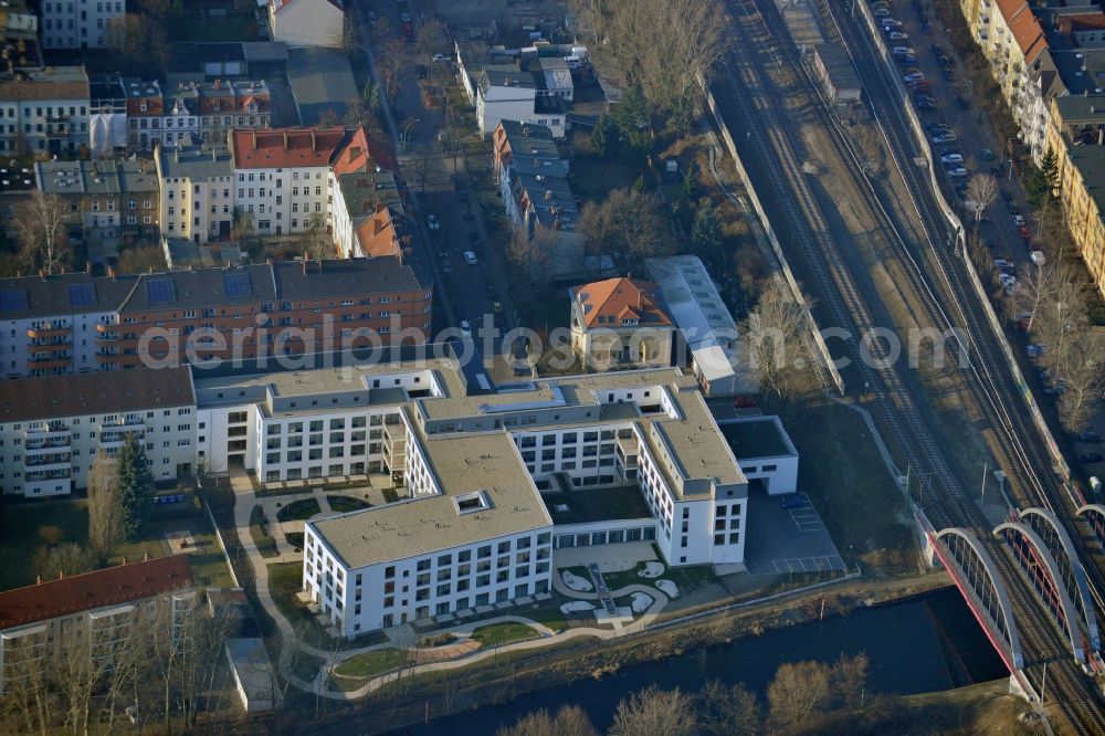 Berlin from above - Building the retirement home domino-world club Treptow on Gueldenhofer Ufer - Gondeker Strasse in Berlin in Germany