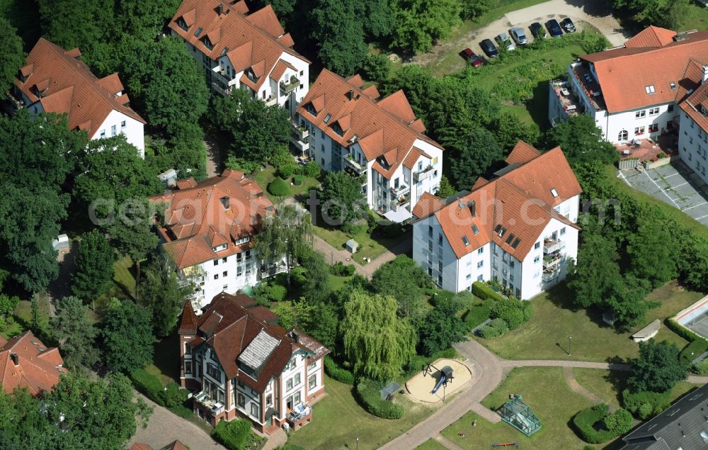 Hoppegarten from the bird's eye view: Building the retirement home PHN Seniorenresidenz GmbH on Langenbeckstrasse in Neuenhagen in the state Brandenburg