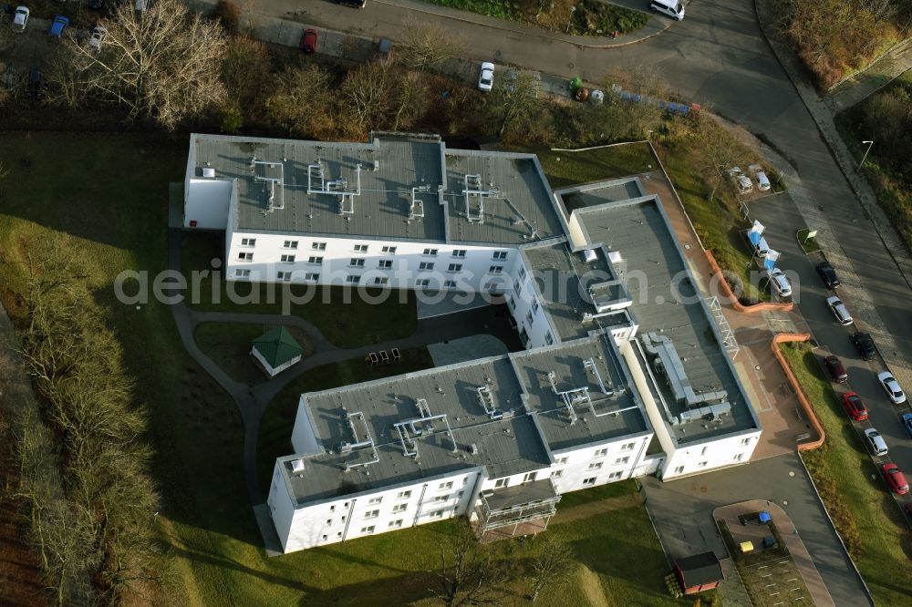 Frankfurt (Oder) from above - Building the retirement home Ev. Seniorenzentrum Siegfried Ringhandt in Frankfurt (Oder) in the state Brandenburg