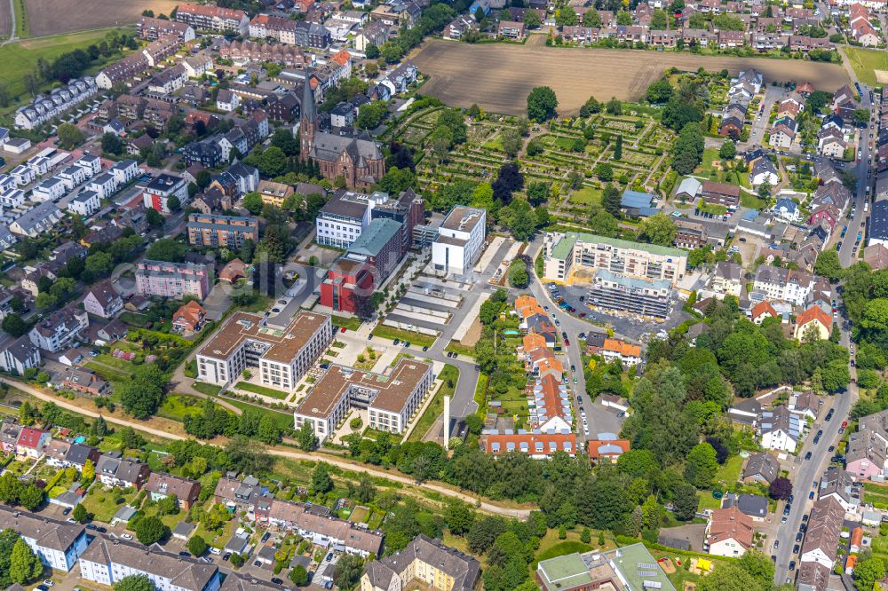 Herne from the bird's eye view: Buildings of the retirement home - retirement at Widumer Hoefe on Widumer Strasse in Herne at Ruhrgebiet in the state North Rhine-Westphalia, Germany