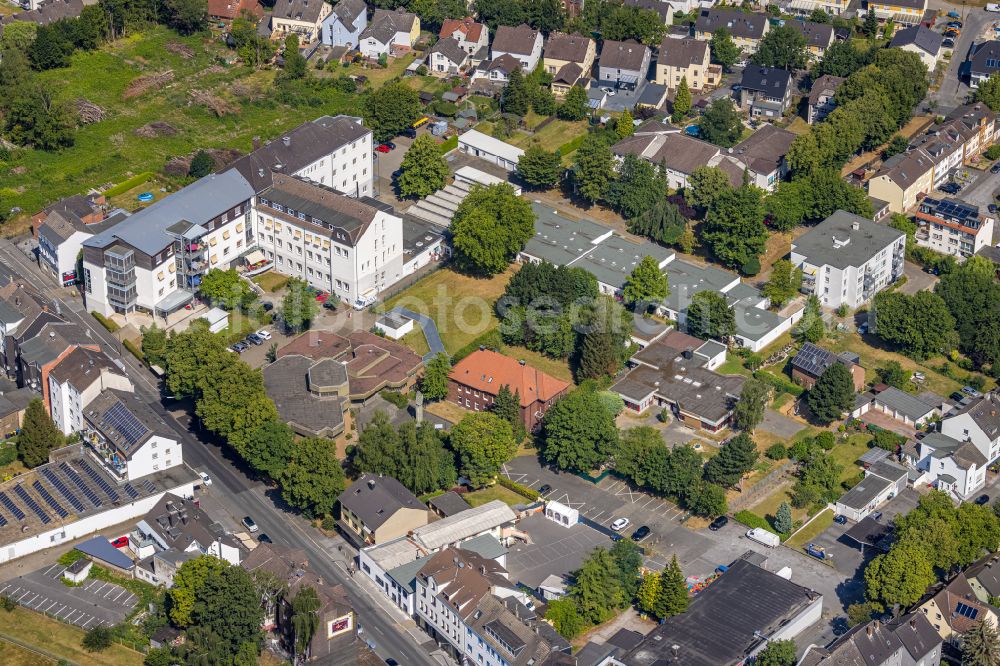 Aerial image Dortmund - Building the retirement home Wohn- and Pflegezentrum St. Josef on street Altenderner Strasse in the district Derne in Dortmund at Ruhrgebiet in the state North Rhine-Westphalia, Germany