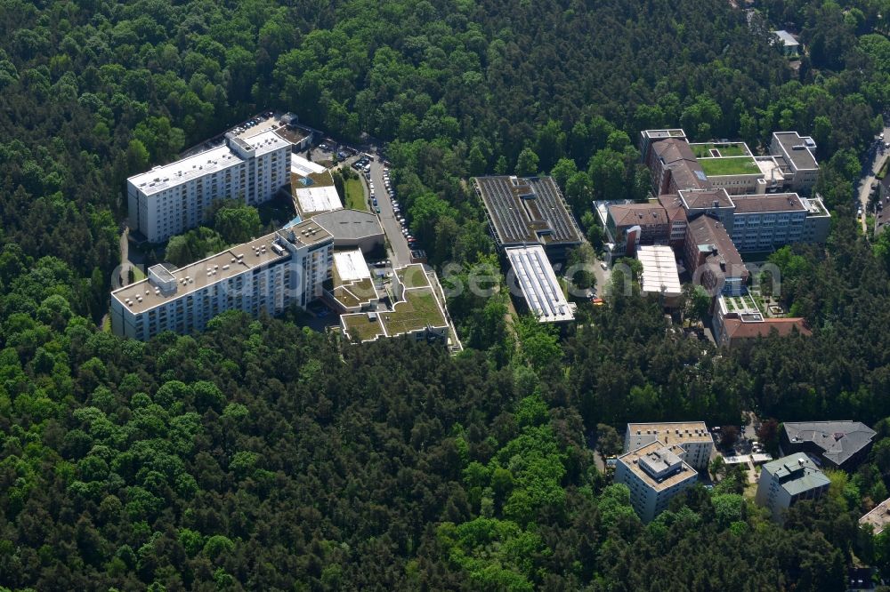 Erlangen from the bird's eye view: Building the retirement home Wohnstift Rathsberg in Erlangen in the state Bavaria