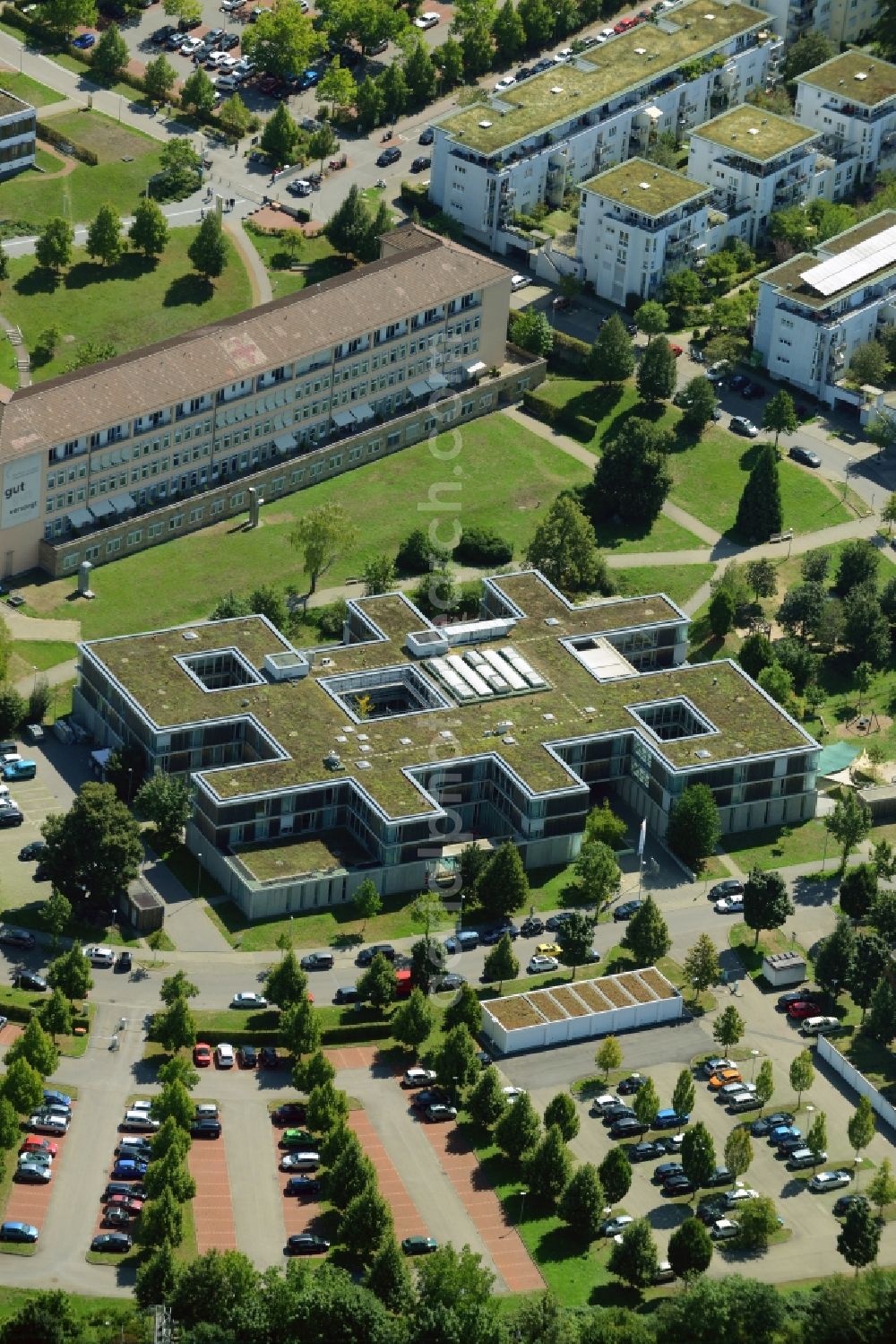 Aerial photograph Stuttgart - Building of the multi-generational home and living quarters of Anna Haag Mehrgenerationenhaus in the Bad Cannstatt part of Stuttgart in the state Baden-Wuerttemberg. The building includes care facilities for the elderly, a youth education centre and childcare and daycare facilities