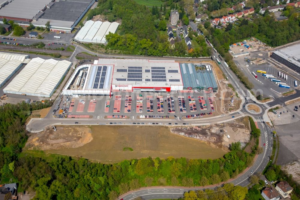 Aerial image Bochum - Building of the construction market of Hagebaumarkt Ziesak on Hauptstrasse in Bochum in the state North Rhine-Westphalia