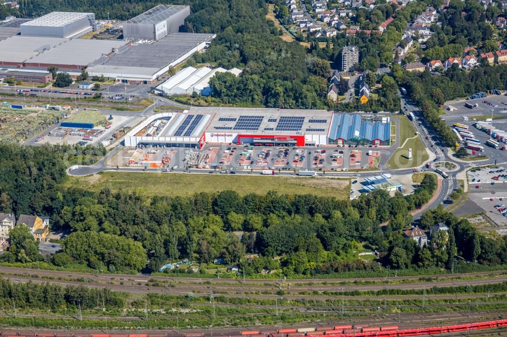 Bochum from above - Building of the construction market Hagebaumarkt Ziesak in the Hauptstrasse in the district Bochum Ost in Bochum in the state North Rhine-Westphalia, Germany