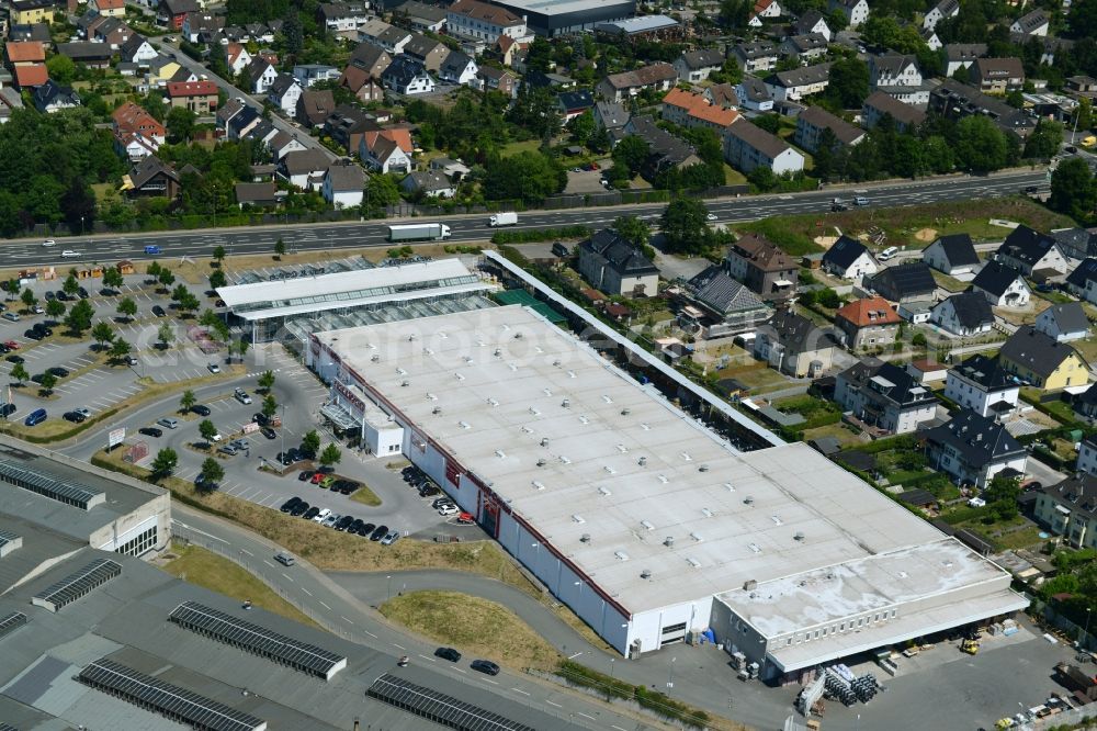 Bielefeld from the bird's eye view: Building of the construction market of Hellweg-Die Profibaumaerkte GmbH & Co. KG am Suedring in Bielefeld in the state North Rhine-Westphalia