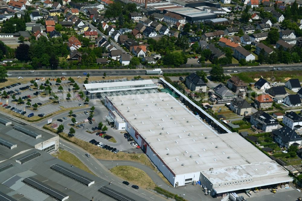 Aerial image Bielefeld - Building of the construction market of Hellweg-Die Profibaumaerkte GmbH & Co. KG am Suedring in Bielefeld in the state North Rhine-Westphalia