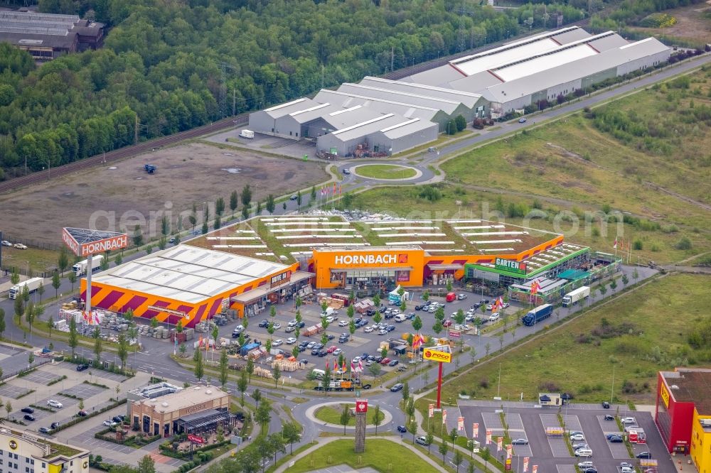 Oberhausen from above - Building of the construction market HORNBACH Oberhausen in the Gewerbegebiet BusinessPark.O on Brammenring in Oberhausen at Ruhrgebiet in the state North Rhine-Westphalia, Germany