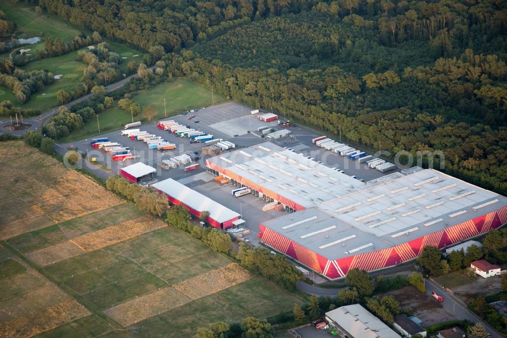 Aerial photograph Bornheim - Building of the construction market of Hornbach Zentrale in the district Industriegebiet Bornheim in Bornheim in the state Rhineland-Palatinate