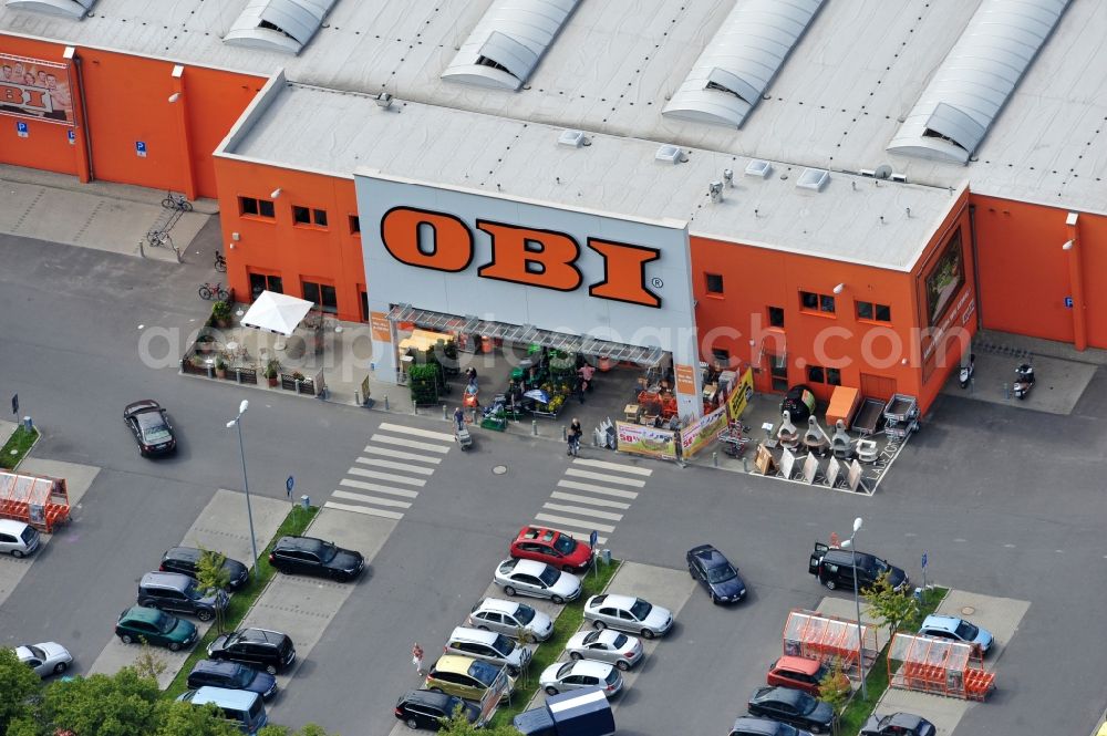 Aerial photograph Bernau - Building of the construction market OBI on J.-F.-A Johann-Friedrich-A.-Borsig-Strasse in Bernau in the state Brandenburg, Germany