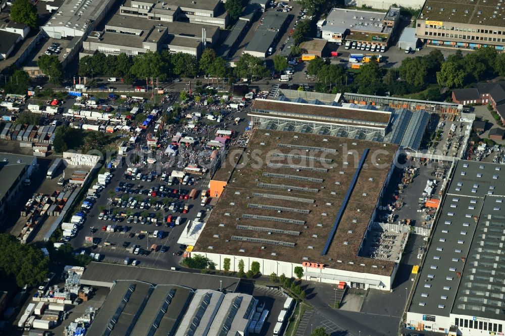 Berlin from above - Building of the construction market OBI Markt Berlin-Neukoelln in the district Neukoelln in Berlin, Germany