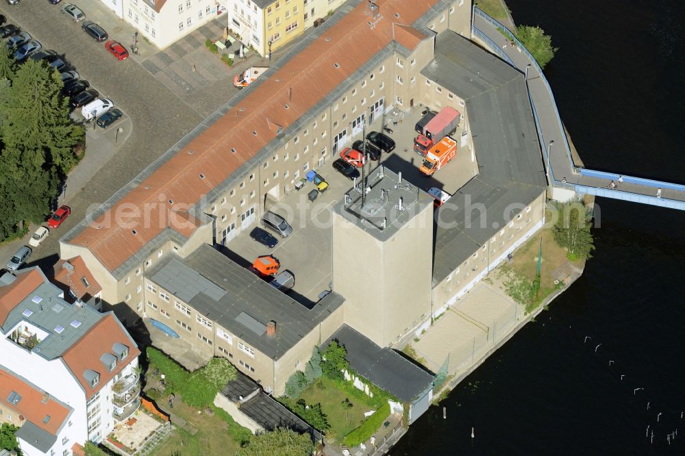 Aerial image Berlin - Building of the fire service and the volunteer fire brigade Koepenick in Berlin in Germany