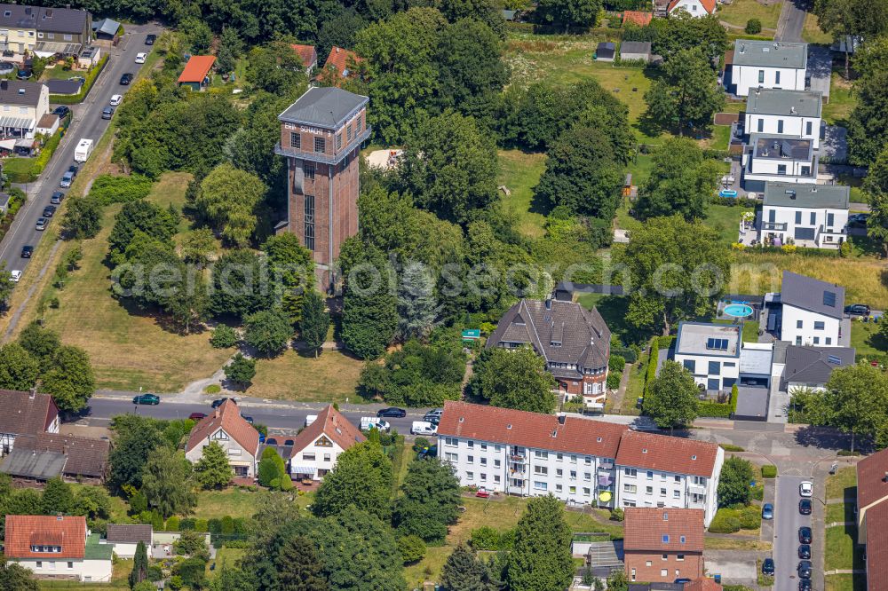 Aerial photograph Castrop-Rauxel - Building the visitor center of Hammerkopfturm Erin Schacht 3 on street Bodelschwingher Strasse in the district Schwerin in Castrop-Rauxel at Ruhrgebiet in the state North Rhine-Westphalia, Germany