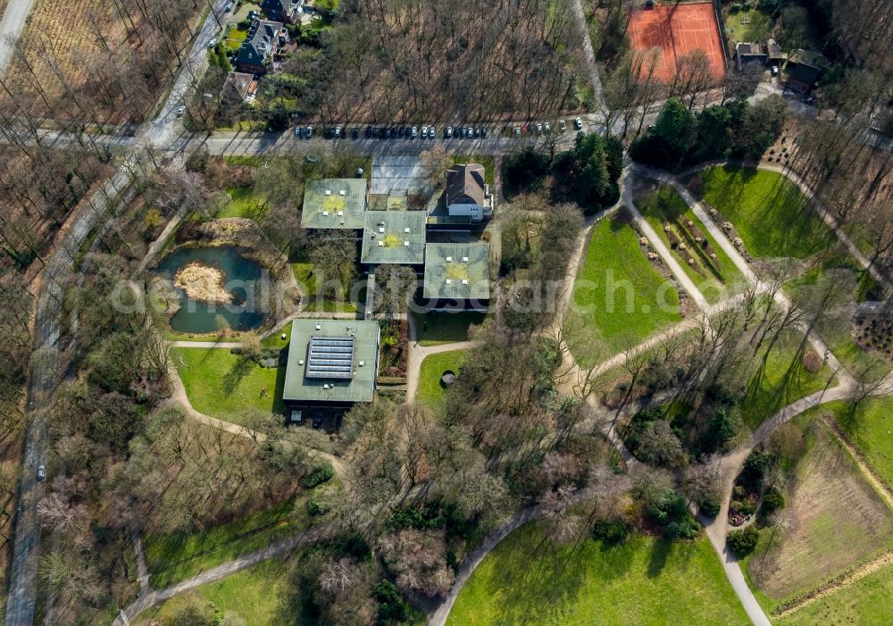 Bottrop from the bird's eye view: Building the visitor center Museumszentrum Quadrat Im Stadtgarten in the district Stadtmitte in Bottrop in the state North Rhine-Westphalia