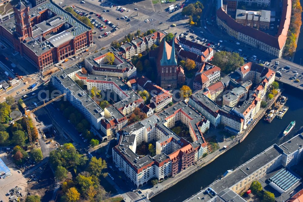 Aerial image Berlin - Building the visitor center Nikolaiviertel with dem Ephraim-Palais on Poststrasse in the district Mitte in Berlin, Germany