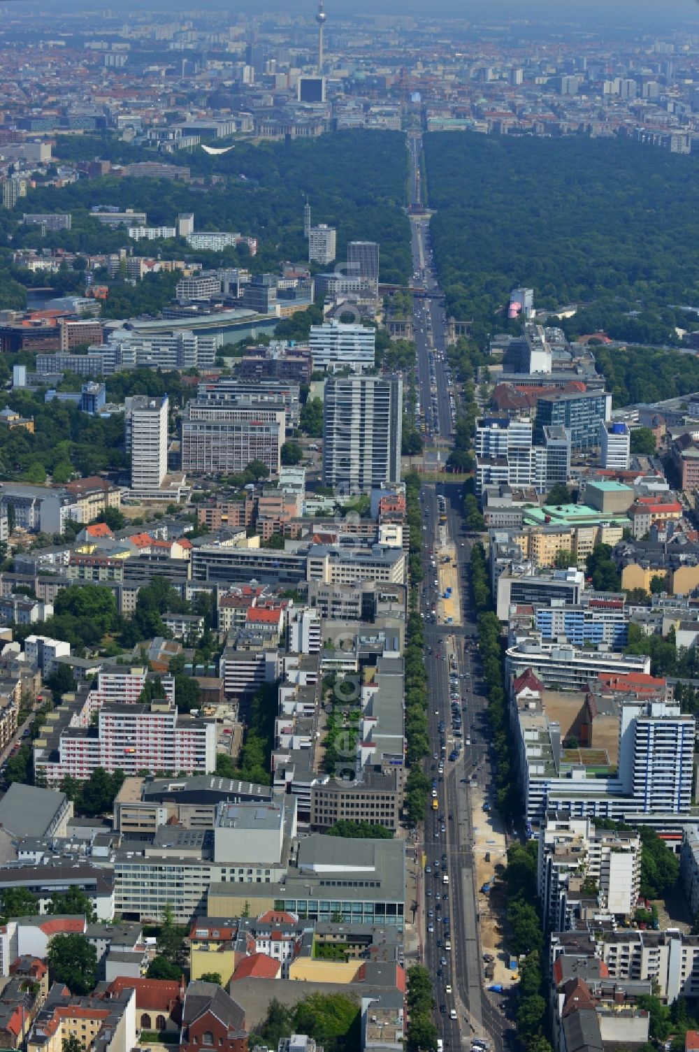 Aerial image Berlin - Building of the German Opera at the Bismarck street in Berlin's Charlottenburg district