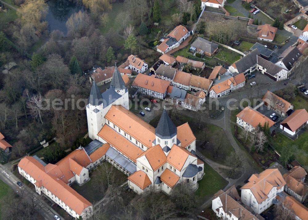 Königslutter from the bird's eye view: Building of the cathedral imperial in Konigslutter in Lower Saxony