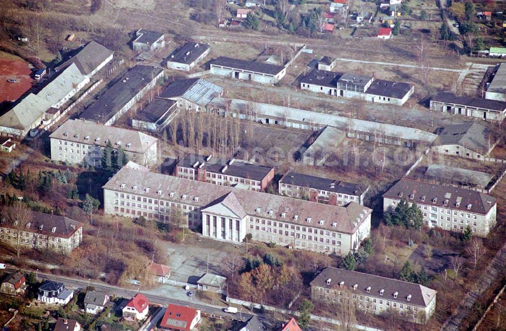 Aerial image Berlin - Karlshorst - Gebäude des ehemaligen sowjetischen Oberkommandos, mit dem Kapitulationsmuseum in Berlin-Karlshorst