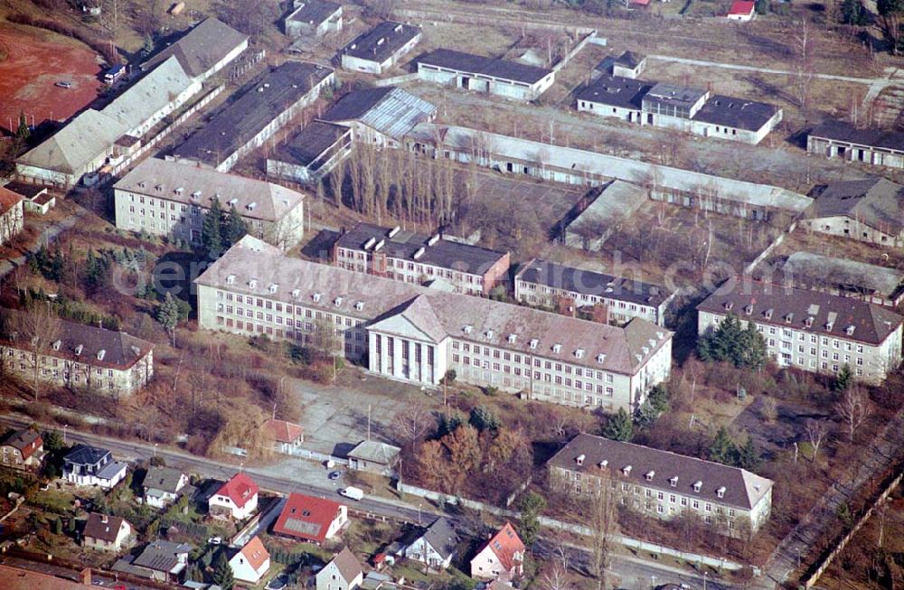 Aerial photograph Berlin - Karlshorst - Gebäude des ehemaligen sowjetischen Oberkommandos, mit dem Kapitulationsmuseum in Berlin-Karlshorst