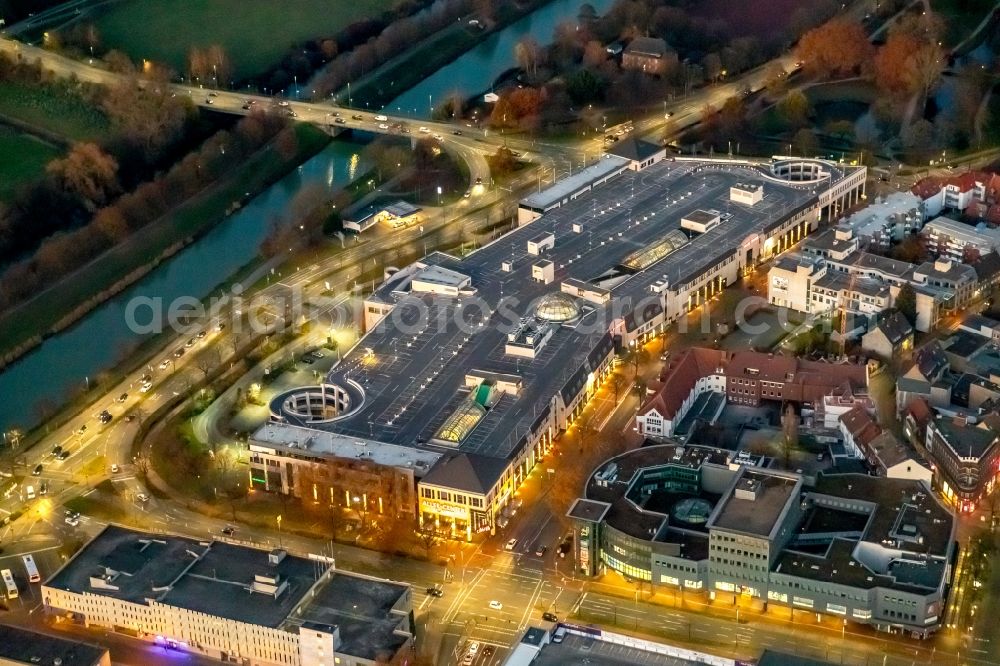 Aerial image Hamm - Building of the shopping center Allee-Center of the ECE projectmanagement with parking level in Hamm in the state North Rhine-Westphalia. In the picture as well the Ritter Passage