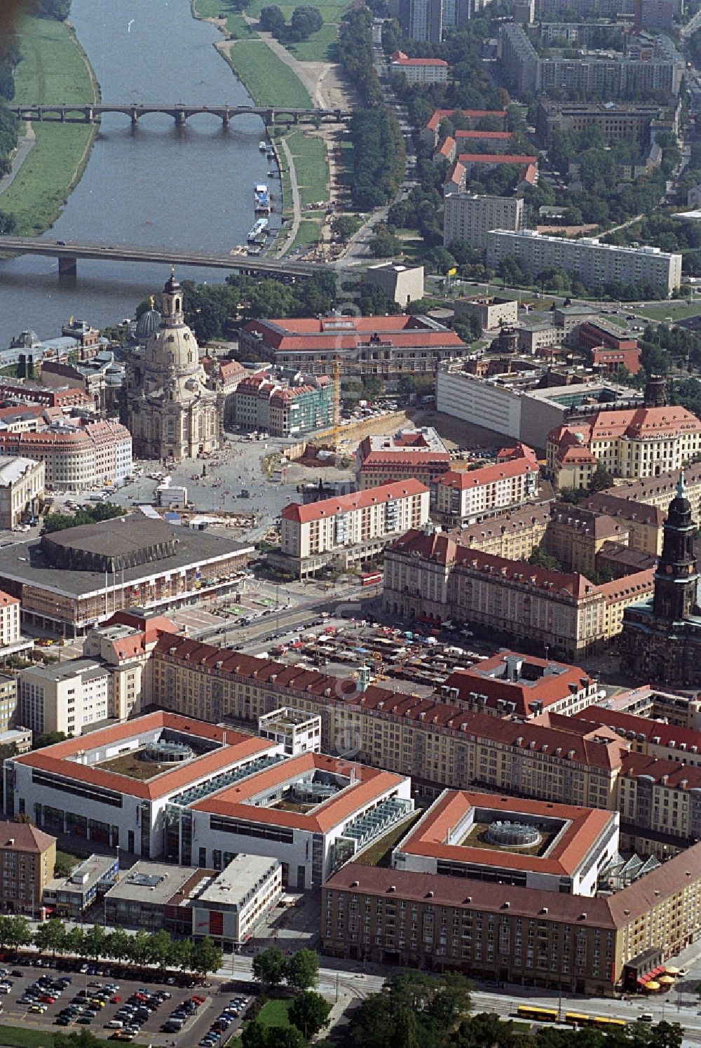 Aerial photograph Dresden - Building of the shopping center Altmarkt Galerie der ECE Projektmanagement GmbH in Dresden in the state Saxony