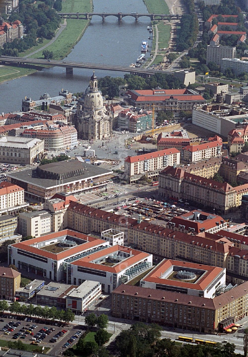 Dresden from the bird's eye view: Building of the shopping center Altmarkt Galerie der ECE Projektmanagement GmbH in Dresden in the state Saxony