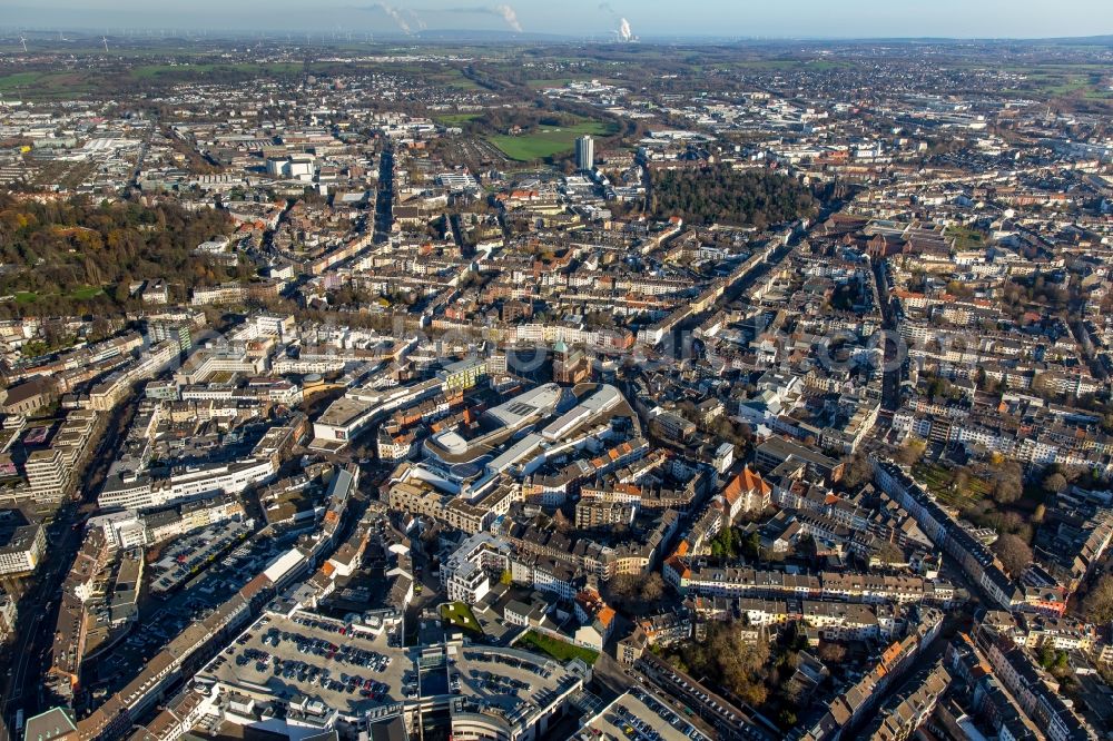 Aachen from above - Building of the shopping center Aquis Plaza of ECE Projektmanagement GmbH & Co. KG on Adalbertstrasse in Aachen in the state North Rhine-Westphalia