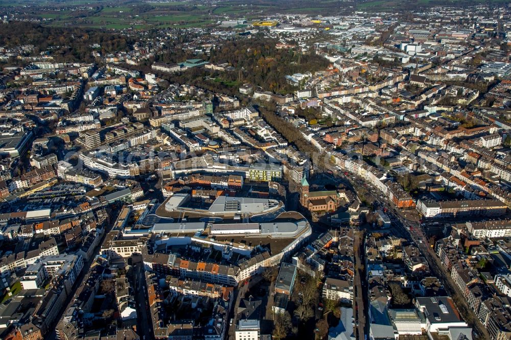 Aerial photograph Aachen - Building of the shopping center Aquis Plaza of ECE Projektmanagement GmbH & Co. KG on Adalbertstrasse in Aachen in the state North Rhine-Westphalia