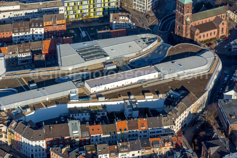 Aerial image Aachen - Building of the shopping center Aquis Plaza of ECE Projektmanagement GmbH & Co. KG on Adalbertstrasse in Aachen in the state North Rhine-Westphalia