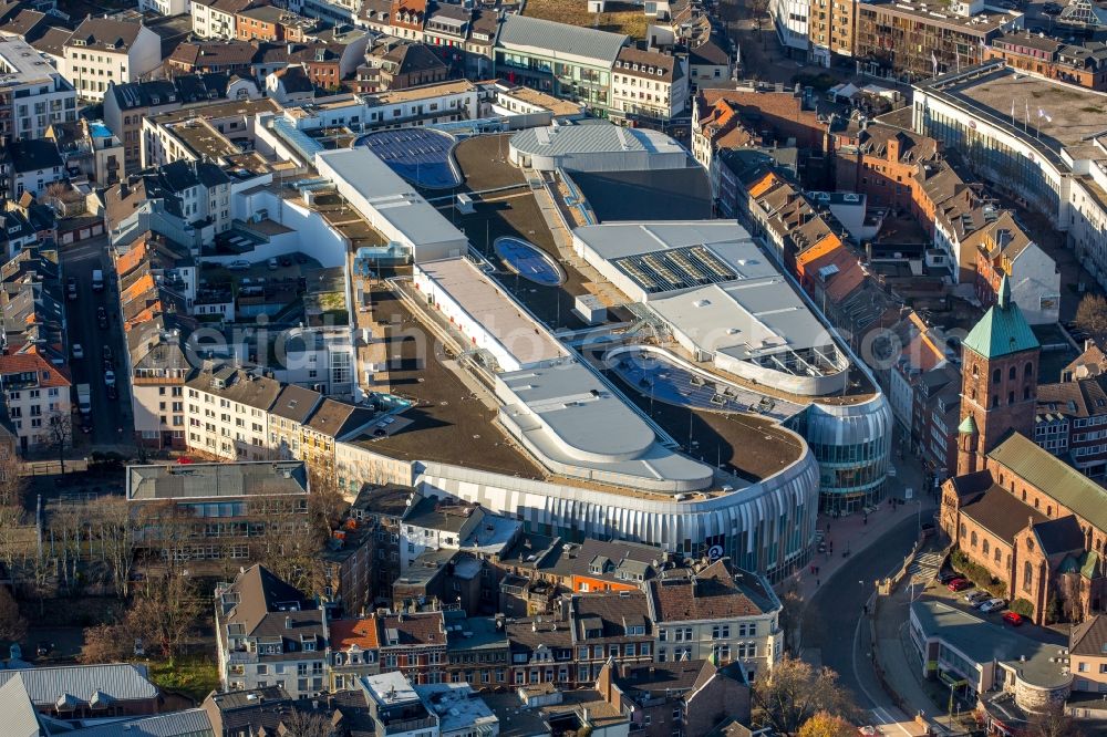 Aachen from above - Building of the shopping center Aquis Plaza of ECE Projektmanagement GmbH & Co. KG on Adalbertstrasse in Aachen in the state North Rhine-Westphalia