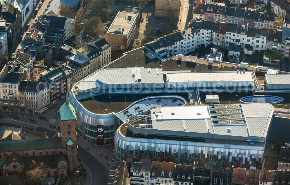 Aerial photograph Aachen - Building of the shopping center Aquis Plaza of ECE Projektmanagement GmbH & Co. KG on Adalbertstrasse in Aachen in the state North Rhine-Westphalia