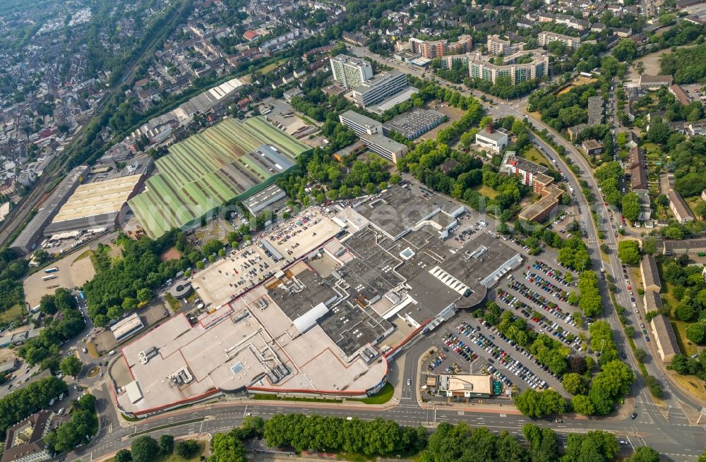 Oberhausen from the bird's eye view: Building the shopping center BERO in Oberhausen in North Rhine-Westphalia