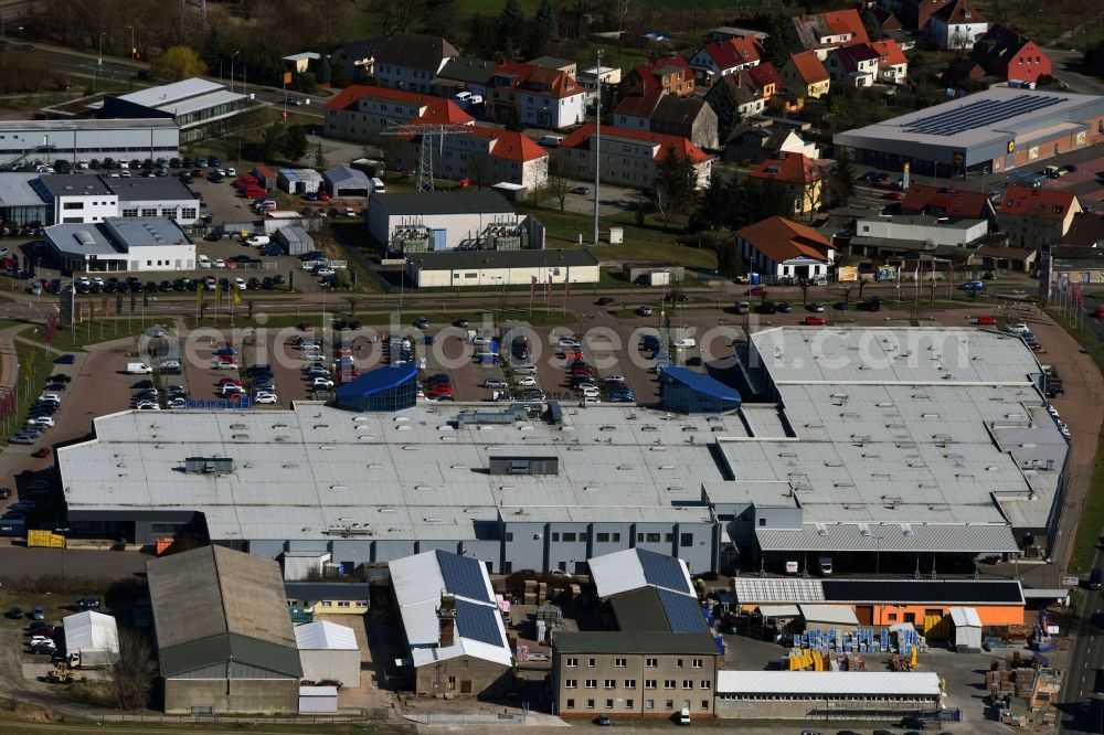 Lutherstadt Wittenberg from the bird's eye view: Building of the shopping center Carat-Park in Lutherstadt Wittenberg in the state Saxony-Anhalt