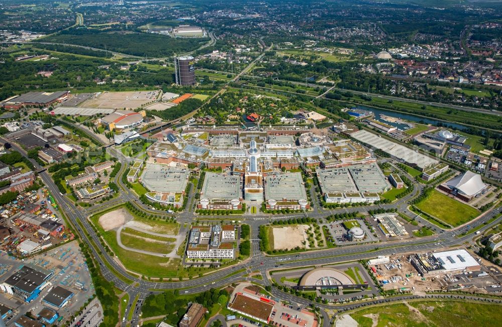 Aerial image Oberhausen - Building of the shopping center Centro in Oberhausen in the state North Rhine-Westphalia