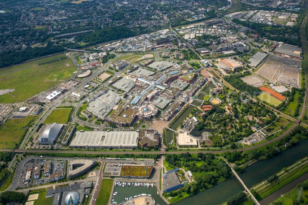 Oberhausen from above - Building of the shopping center Centro in Oberhausen in the state North Rhine-Westphalia