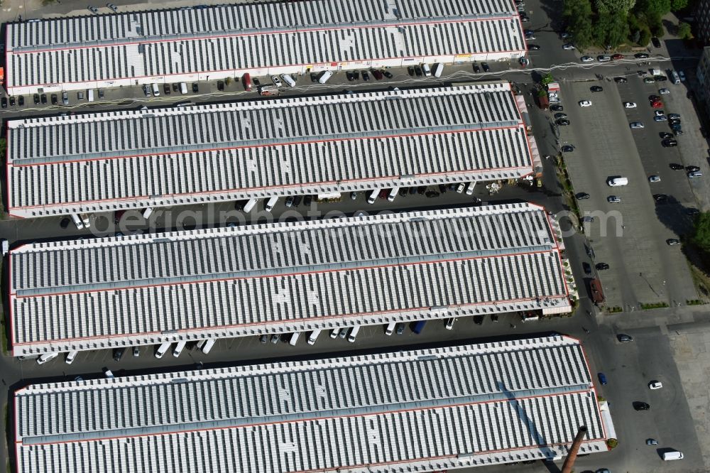 Berlin from the bird's eye view: Building of the shopping center Dong Xuan Center on Herzbergstrasse in Berlin in Berlin, Germany